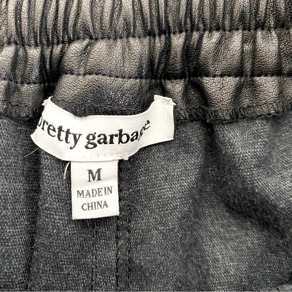 Pretty Garbage Black Vegan Leather Cargo Joggers Size M - Picture 7 of 8